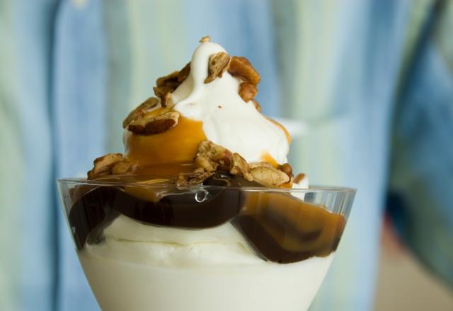 Glace façon Sundae au caramel