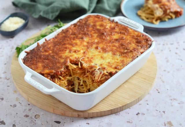 Gratin de spaghetti à la bolognaise