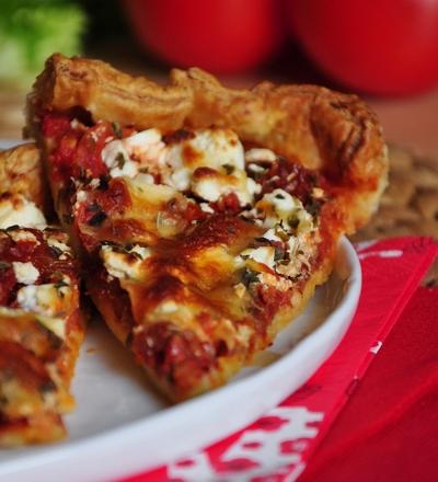 Tarte aux tomates confites et à la fêta