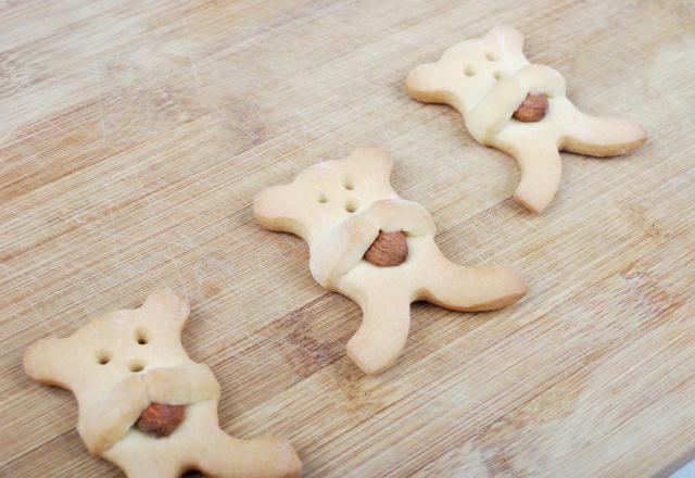 Petits biscuits nounours aux amandes