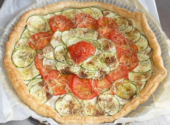 Tarte fine courgette tomate