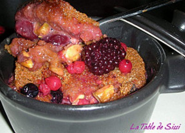 Pain perdu au lait de coco fruits rouge et pistache