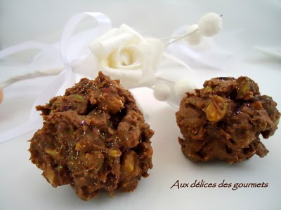 Roses des Sables aux amandes pistaches raisins secs et chocolat