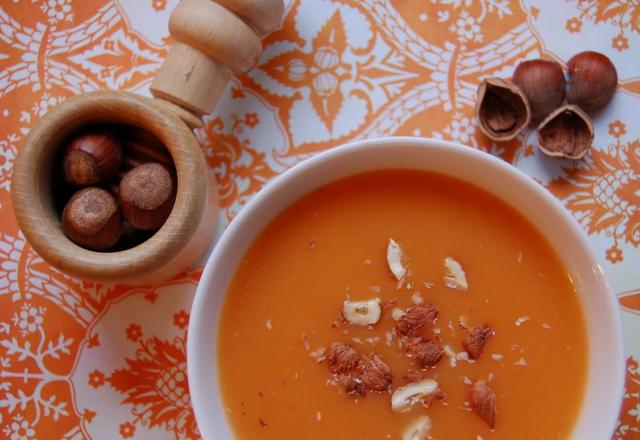 Velouté de courges aux noisettes