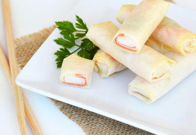 Nems au surimi et sa sauce fromage-ciboulette