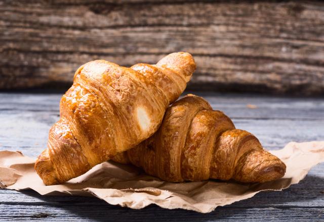 Voici où acheter les meilleurs croissants au beurre de Paris (et le 2ème va parler aux fans d’une célèbre série)