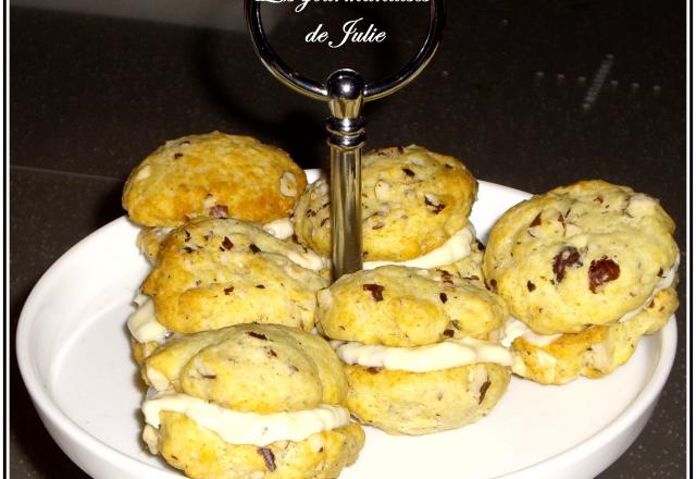 Whoopie pies à la fourme d'Ambert et aux noisettes