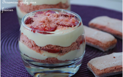 Tiramisu girly revisité aux fraises