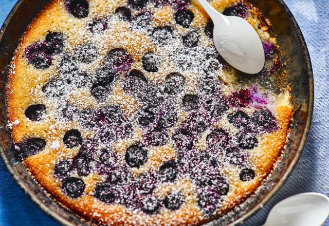 “Un basique rapide qui s’adapte à tous les fruits !” : la cheffe étoilée Stéphanie Le Quellec partage sa recette du clafoutis