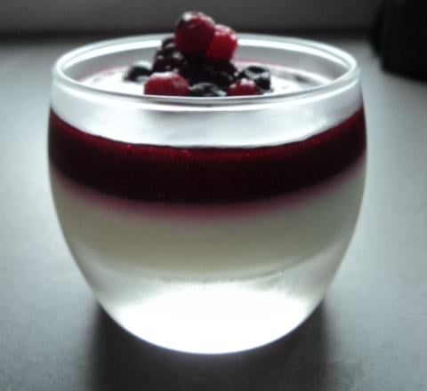 Panacotta aux fruits rouges