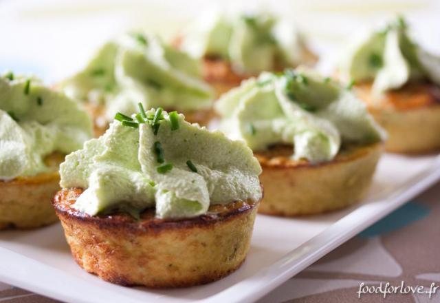 Mini frittatas aux pommes de terre et Cantal Entre Deux, mousse aux herbes