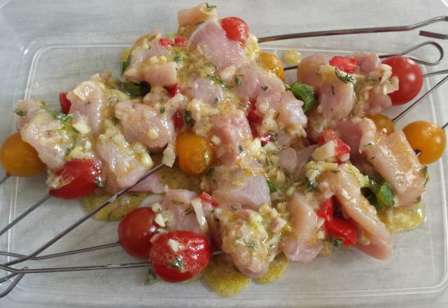 Brochettes de dinde, marinade thym-citron