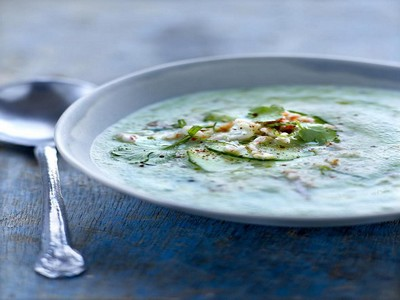 Velouté de concombre à la menthe et au coriandre