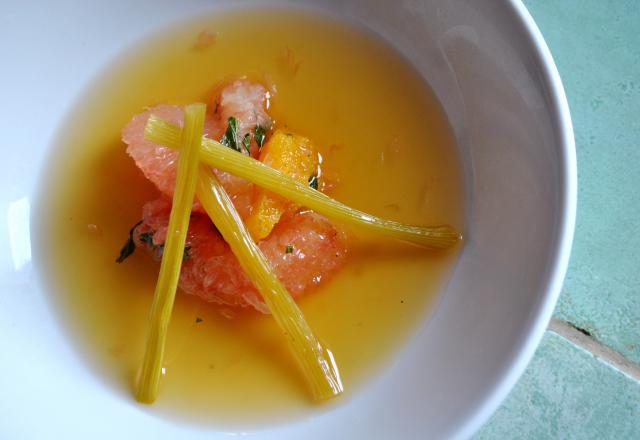 Soupe d'agrumes et fenouil confit