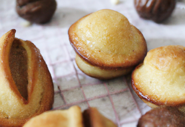 Petits moelleux à la farine de châtaigne, noisettes fourrés au nutella