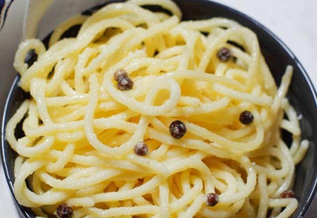 Pâtes cacio e pepe