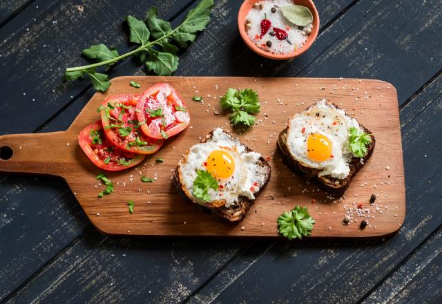 Feta fried egg : comment reproduire cette recette ultra rapide, idéale pour le petit-déjeuner ?