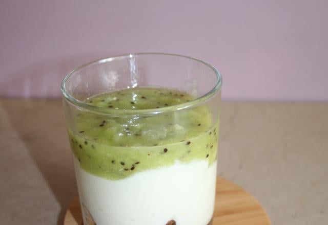 Verrine kiwi fromage blanc speculoos