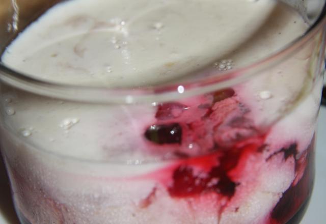 Panna cotta aux fruits rouges