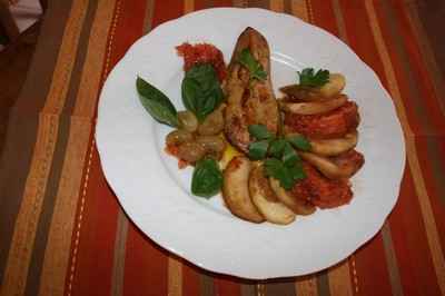 Foie gras poêlé aux pommes et son miel de pomelos