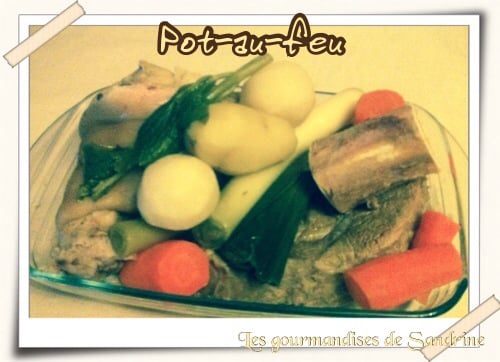 Pot-au-feu avec os à moelle