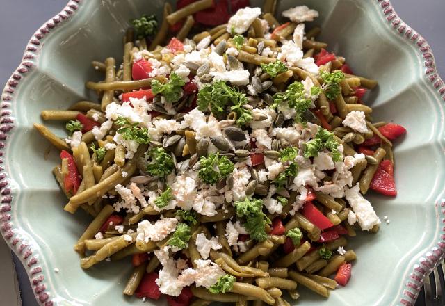 Salade de haricot verts, poivron, feta et graines de tournesol