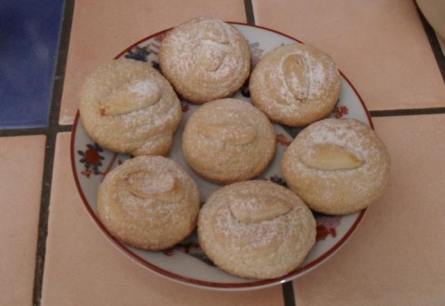 Ghriba (petits gâteaux) aux amandes