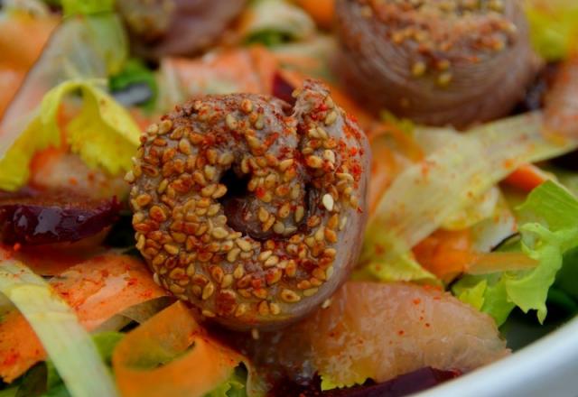 Salade d'aiguillettes de canard au sésame et pamplemousse