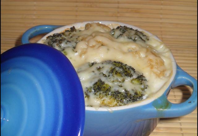 Gratin aux choux-fleurs, brocolis et moutarde au pain d'épices