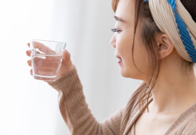 Pour une meilleure digestion, ce mélange à base d’eau fait des miracles !