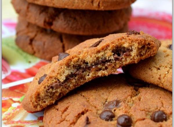 Cookies à la farine de châtaigne fourrés au nutella