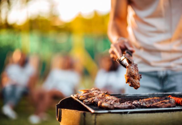 Barbecue : maîtrisez la cuisson des viandes avec nos 8 astuces