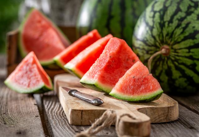 Watermelon sandwich : quelle est cette nouvelle tendance de l’été qui remplace le pain par de la pastèque ?