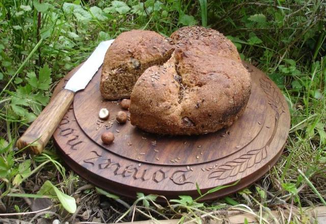 Pain cocotte irlandais Soda bread au petit épeautre de Haute Provence au kéfir de lait et aux noisettes