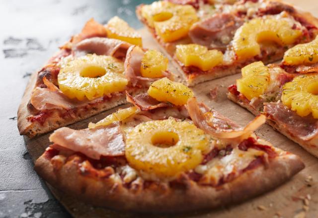 La pizza à l’ananas, bonne ou mauvaise idée ? Le meilleur pizzaiolo du monde a tranché !