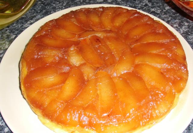 Tarte tatin caramélisée relevée à la cannelle