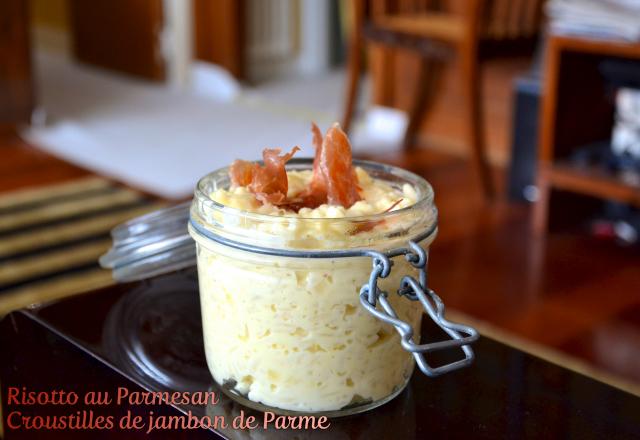 Risotto au parmesan et croustilles de jambon de Parme