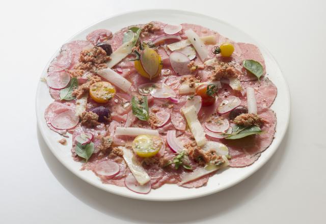 Carpaccio de bœuf poudre glacée de Sauce Pizza