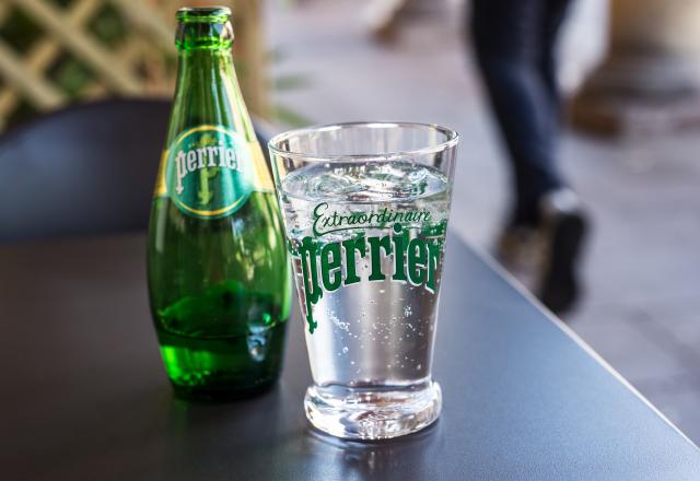 Pourquoi on ne trouve plus de bouteilles de Perrier dans les supermarchés ?