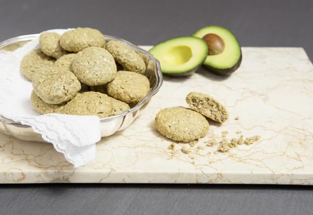 Biscuits de flocons d'avoine, noix sans beurre