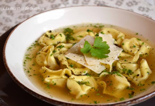 Tortellini in brodo