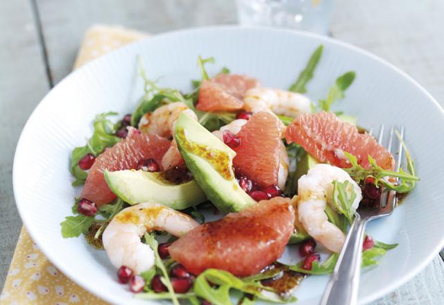 Salade d'avocat Hass du Pérou, pamplemousse grenade et crevettes