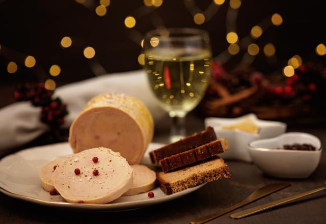 Julie Andrieu partage sa recette de foie gras au micro-ondes, parfaite pour les fêtes de fin d’année !