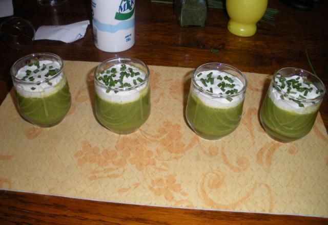 Velouté de courgette et sa crème