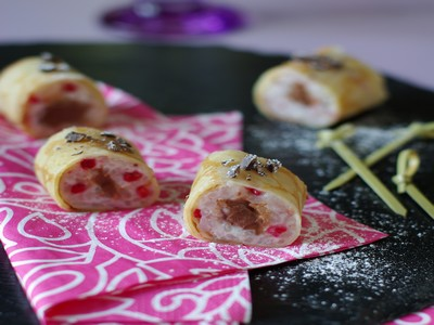 Makis de crêpes riz au lait framboise chocolat noir