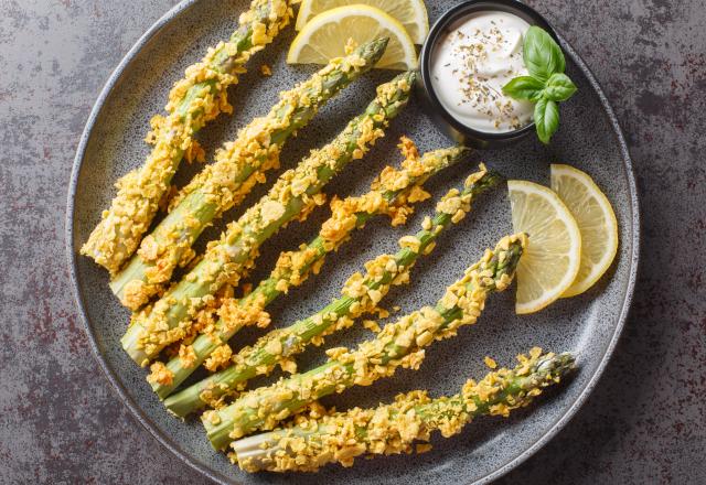 “Vous allez voir, c’est magique !” : Laurent Mariotte livre sa recette des asperges vertes grillées et ses tuiles de parmesan