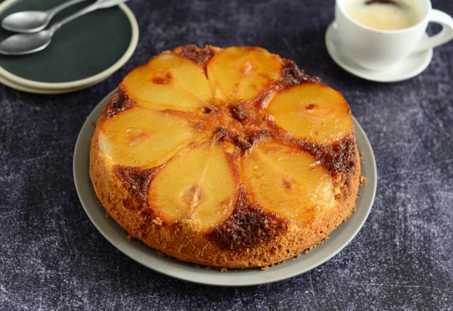 Gâteau renversé à la poire