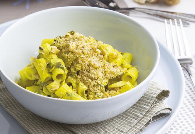 Carbonara aux champignons, granola de noix