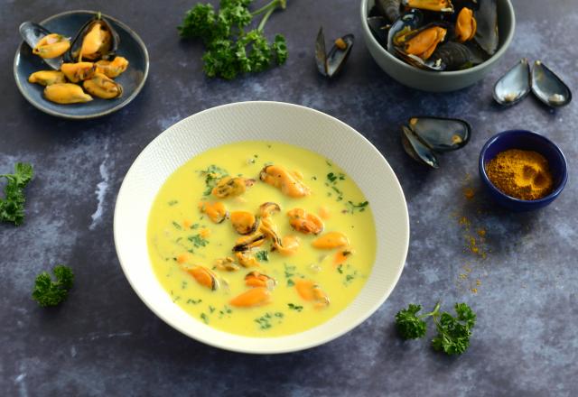 Soupe de moules au curry