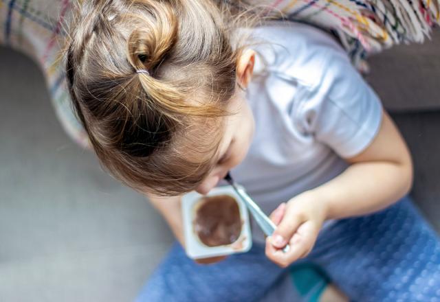 "Il y a seulement 3g de chocolat” : ce dessert apprécié des enfants comme des adultes serait une vraie arnaque selon deux experts !